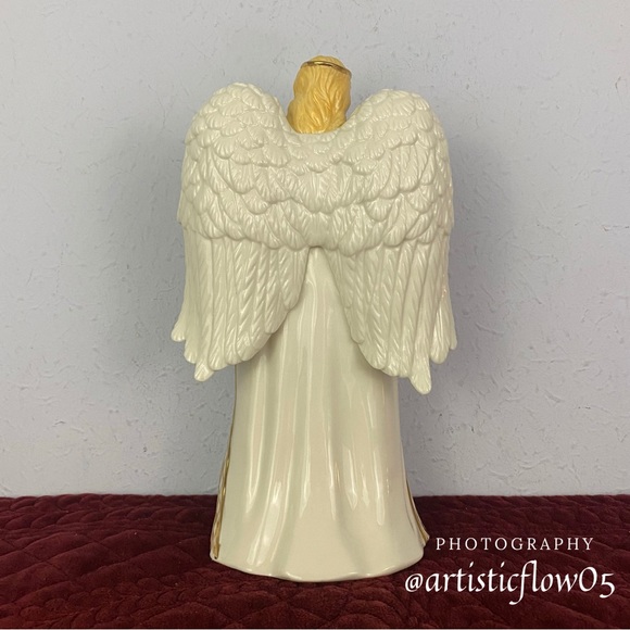 NEW! Vintage! Rare! Dillard's Trimmings Musical Angel Figurine Plays Noel (HG7) - Picture 4 of 7